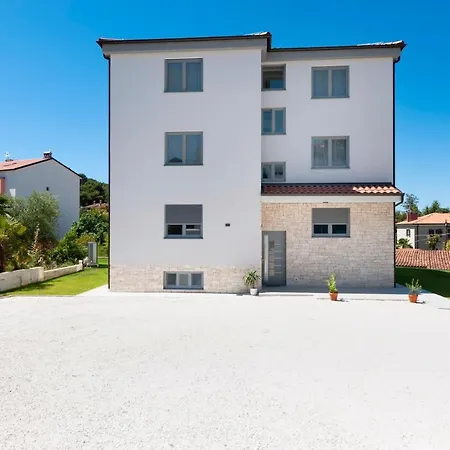 Mauro Apartmán Rovinj