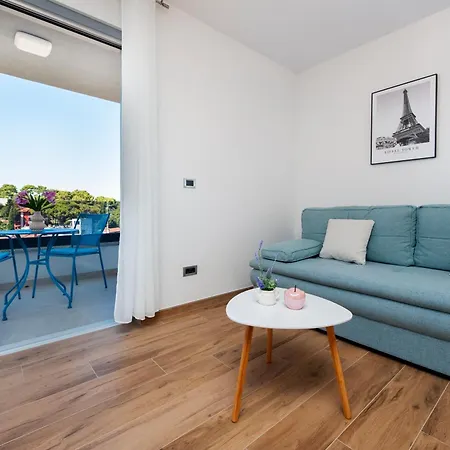 Mauro Apartmán *
